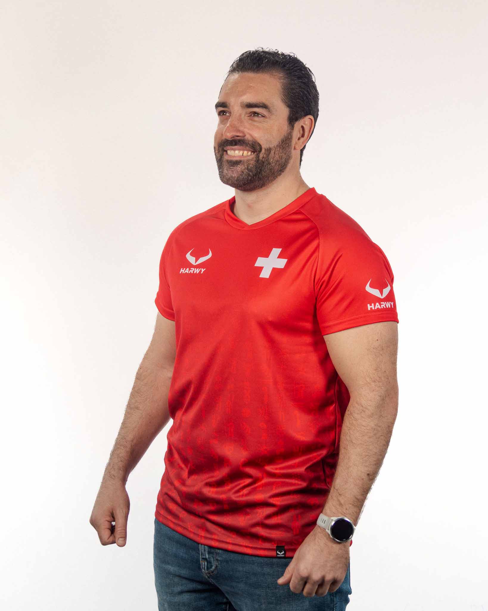 Mann im Hopp Schwiiz Trikot von HARWY